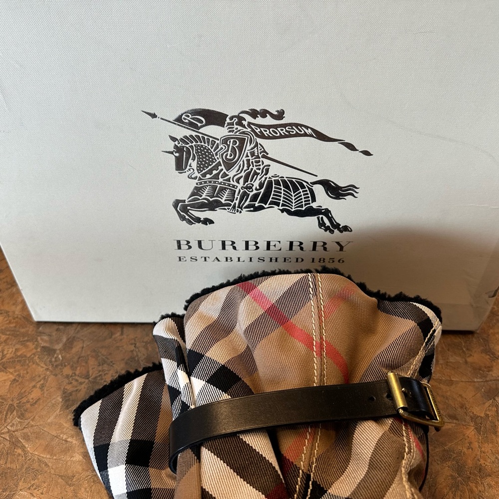 Burberry Black Leather & Beige Plaid Shearling-Trim Boots - Picture 7 of 14